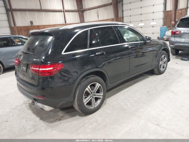 WDC0G4KB0JV070517 Mercedes-Benz Glc 300 4matic