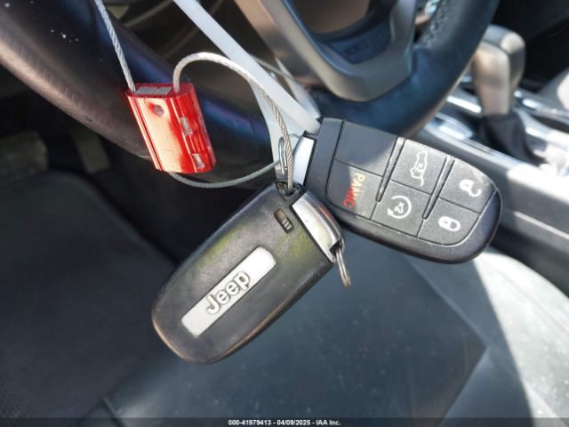 1C4RJEBG6JC158872 Jeep Grand Cherokee Limited 4x2