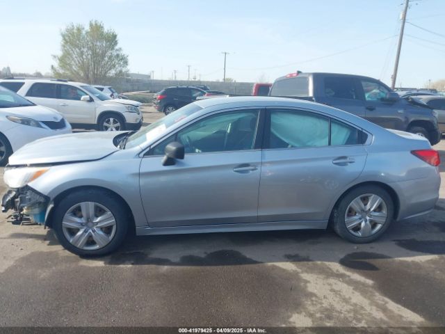 4S3BNBA67G3048015 Subaru Legacy 2.5i