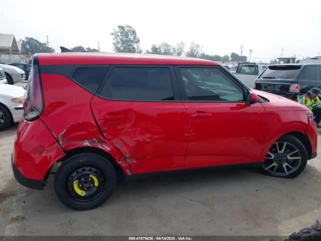 KNDJ33AU3R7219988 KIA SOUL EX