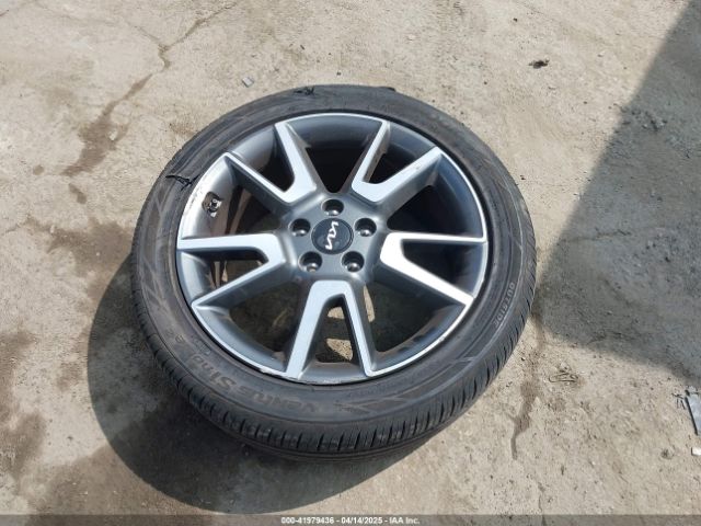 KNDJ33AU3R7219988 KIA SOUL EX