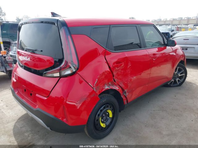 KNDJ33AU3R7219988 KIA SOUL EX