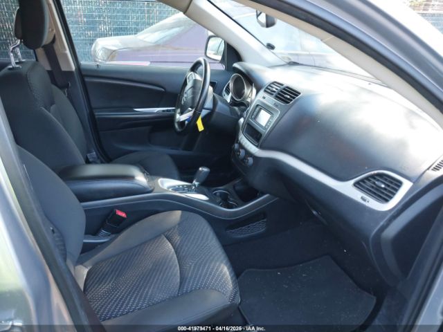 3C4PDCABXJT498717 Dodge JOURNEY SE