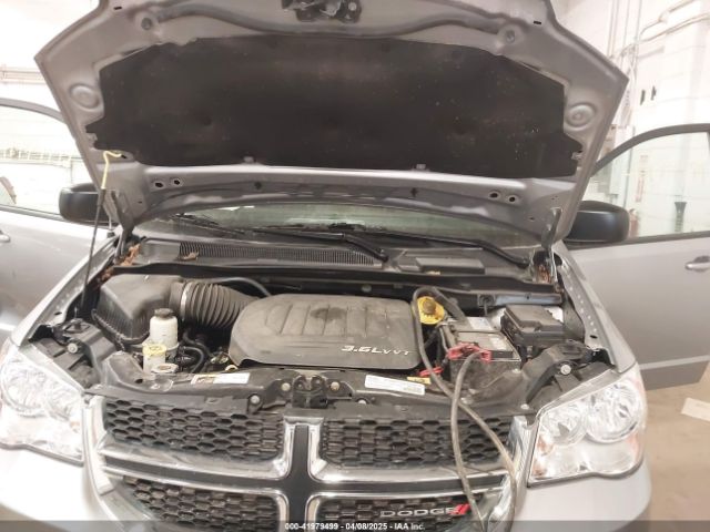 2C4RDGBG2JR254699 Dodge Grand Caravan Se