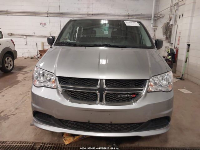 2C4RDGBG2JR254699 Dodge Grand Caravan Se