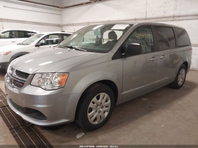 2C4RDGBG2JR254699 Dodge Grand Caravan Se