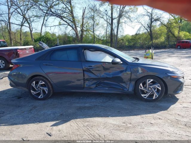 KMHLM4DG1SU872002 Hyundai Elantra Sel Sport