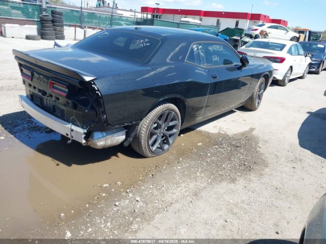 2C3CDZAG0PH692756 Dodge Challenger Sxt
