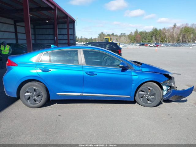 KMHC75LCXHU033678 Hyundai Ioniq Hybrid Sel