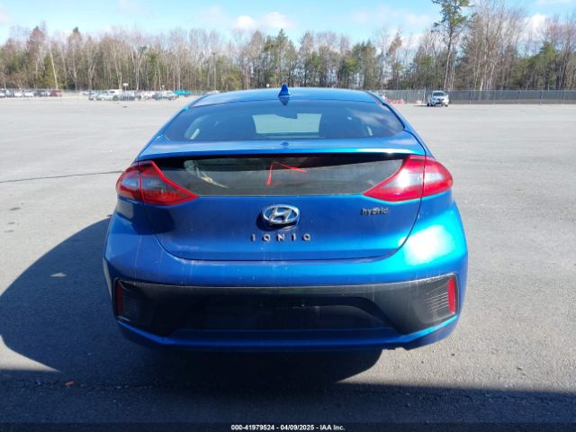 KMHC75LCXHU033678 Hyundai Ioniq Hybrid Sel