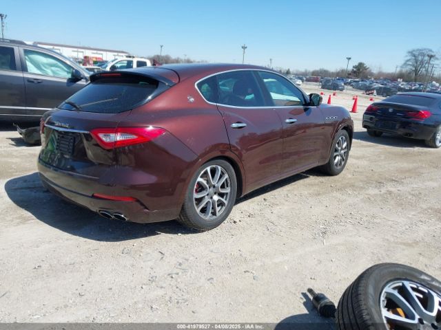 ZN661XUA2KX317564 Maserati Levante