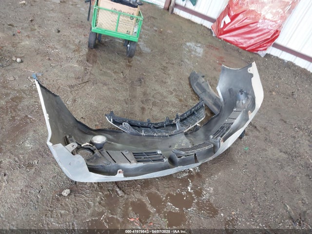 4T1BF1FK0EU763816 Toyota CAMRY SE