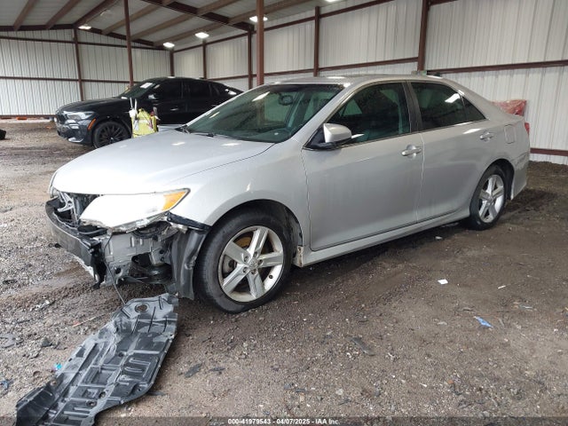 4T1BF1FK0EU763816 Toyota CAMRY SE