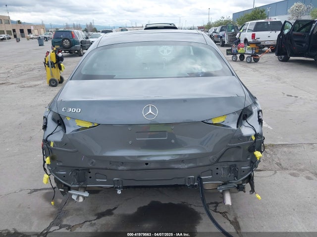 W1KAF4GB9RR212086 Mercedes-Benz C 300