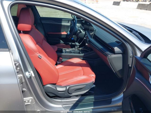 KNAG64J71S5332192 KIA K5 Gt-line