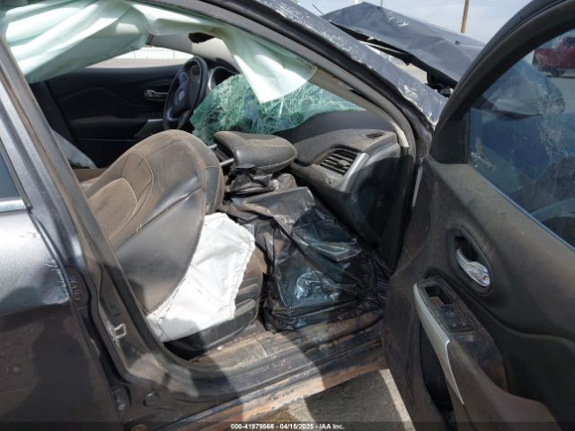 2018 JEEP CHEROKEE 1C4PJMLB4JD602314 Photo 4