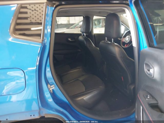 3C4NJDDB4KT630356 Jeep Compass Trailhawk 4x4