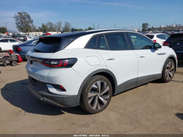 2021 VOLKSWAGEN ID.4 WVGKMPE27MP025521 Photo 3