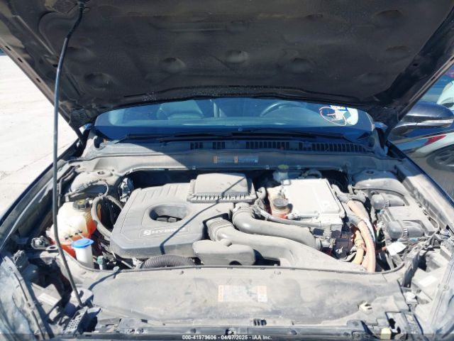 3FA6P0LU0HR322837 Ford Fusion Hybrid Se