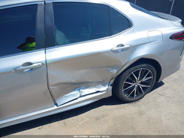 4T1T11AK9RU848735 Toyota CAMRY SE