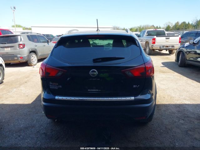 JN1BJ1CP7KW235504 Nissan Rogue Sport Sv