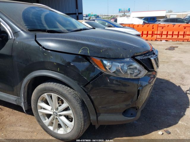 JN1BJ1CP7KW235504 Nissan Rogue Sport Sv