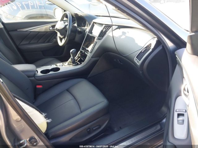 JN1CV7AR8HM681147 Infiniti Q50 2.0t Base