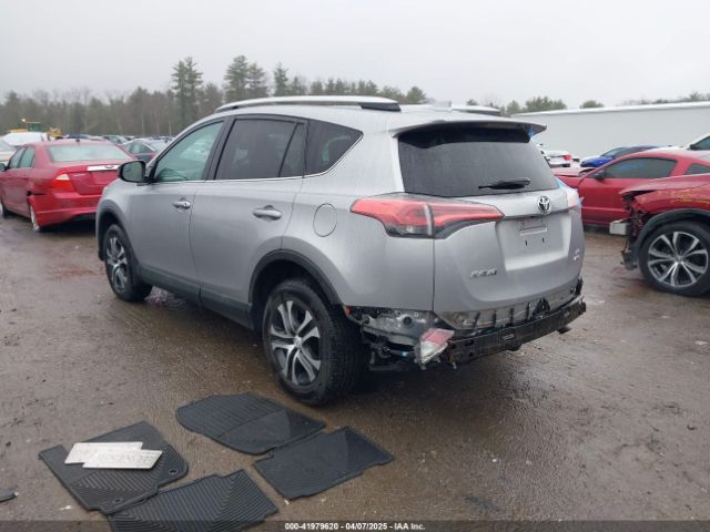 2T3BFREV4GW419670 Toyota RAV4 LE