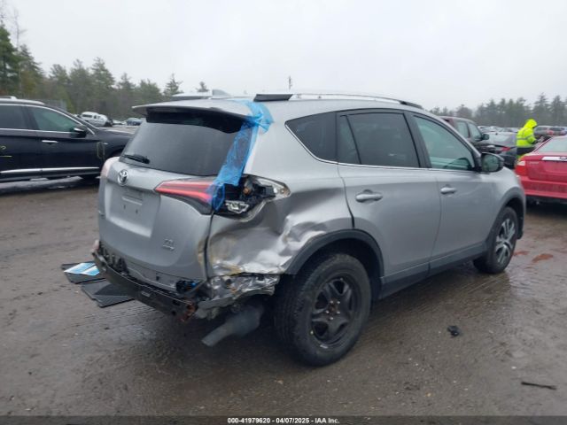 2T3BFREV4GW419670 Toyota RAV4 LE