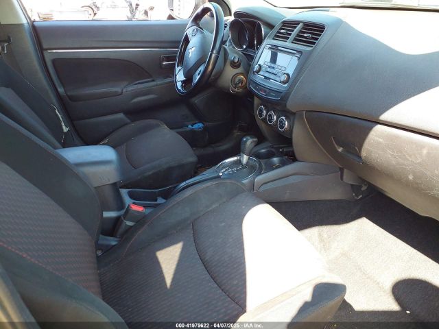 JA4AP3AU6HZ013811 Mitsubishi Outlander Sport 2.0 Es/2.0 Le