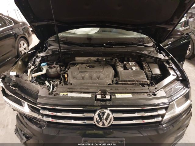 3VV2B7AXXMM034880 Volkswagen Tiguan 2.0t Se/2.0t Se R-line Black/2.0t Sel