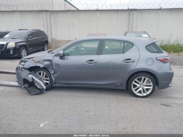 JTHKD5BH5F2210876 Lexus CT 200H