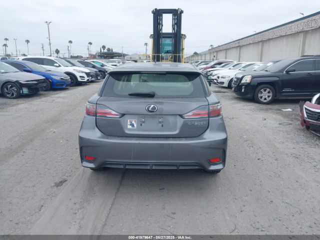 JTHKD5BH5F2210876 Lexus CT 200H