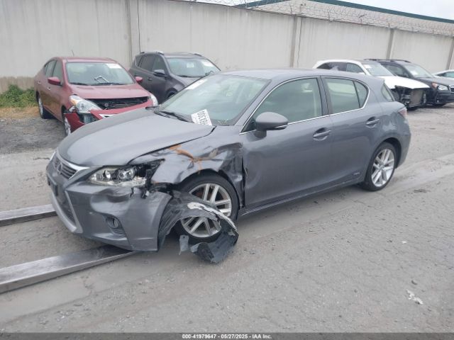 JTHKD5BH5F2210876 Lexus CT 200H