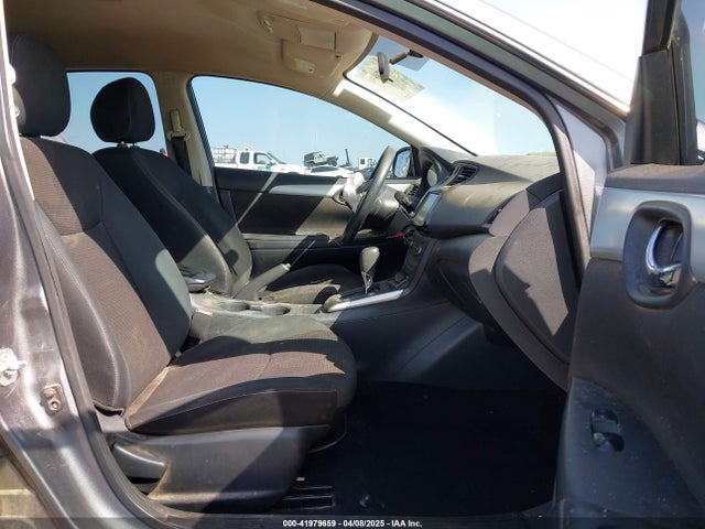 3N1AB7AP8KY241772 Nissan 2019