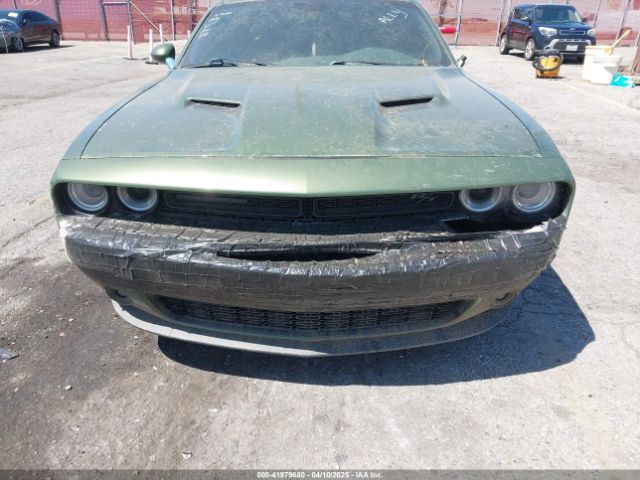 2C3CDZBT4JH195986 Dodge Challenger R/t Plus