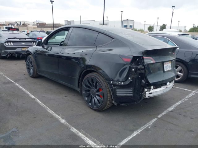 7SAYGDEF9NF573851 Tesla Model Y Performance Dual Motor All-wheel Drive