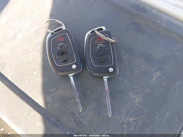 5NPE24AF0HH535810 Hyundai SONATA SE