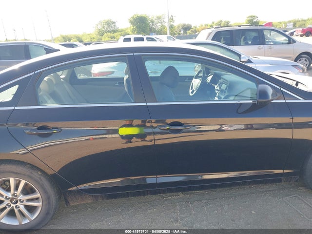 5NPE24AF0HH535810 Hyundai SONATA SE