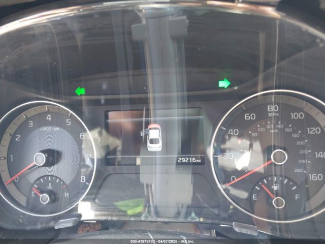 3KPF24AD7PE656677 KIA FORTE LX