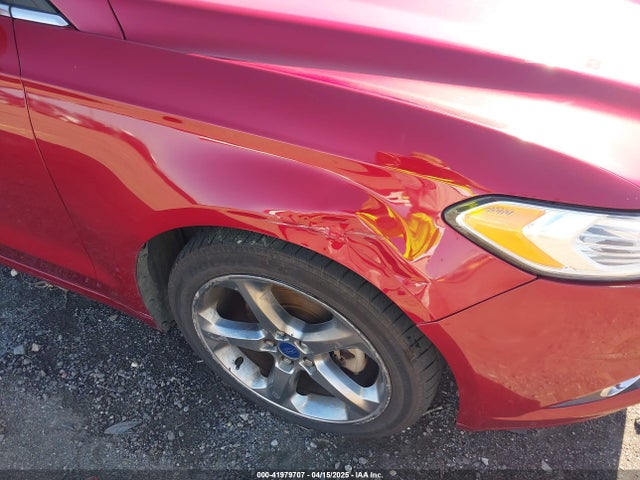 3FA6P0H96FR126841 Ford FUSION SE