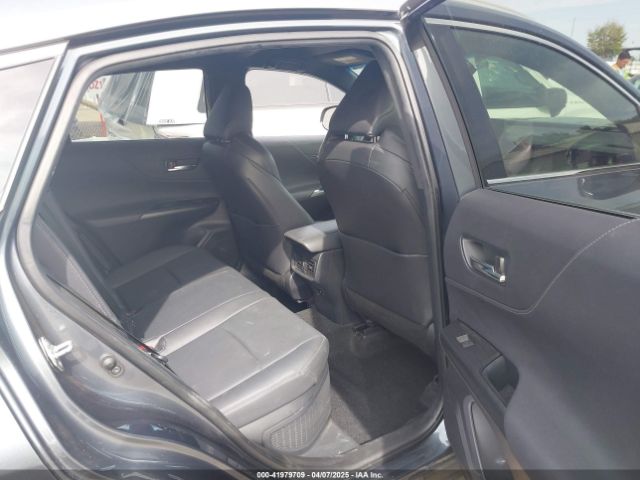 JTEAAAAH5NJ112995 Toyota Venza Xle