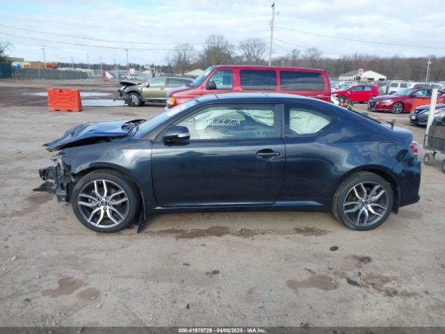 JTKJF5C72GJ017257 Scion TC