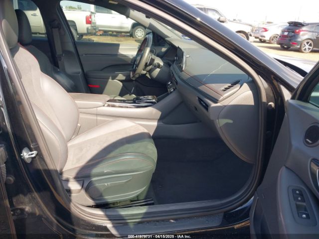 2021 HYUNDAI SONATA 5NPEK4JCXMH131428 Photo 4