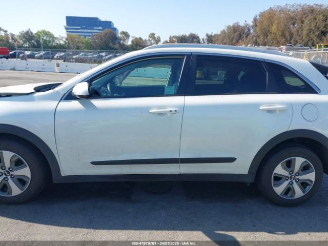 KNDCC3LC1K5341120 KIA NIRO EX