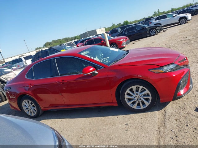 4T1T11AK3RU265738 Toyota CAMRY SE
