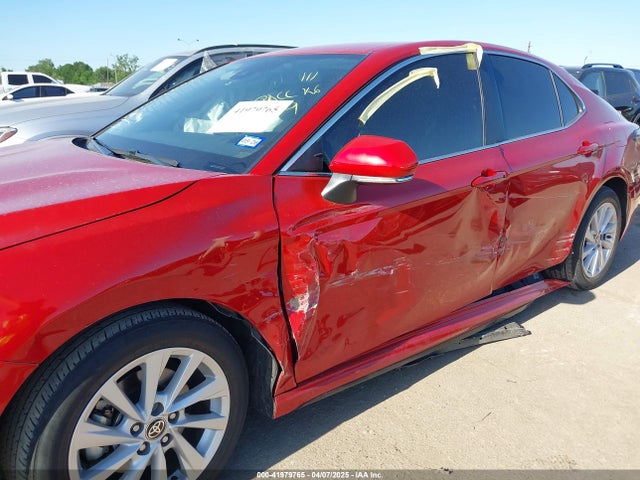 4T1T11AK3RU265738 Toyota CAMRY SE
