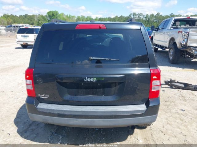 1C4NJPBA5GD670258 Jeep Patriot Sport