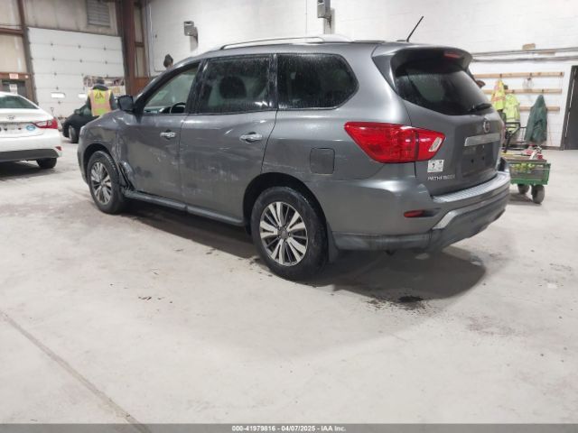 5N1DR2MM2HC622055 Nissan Pathfinder S