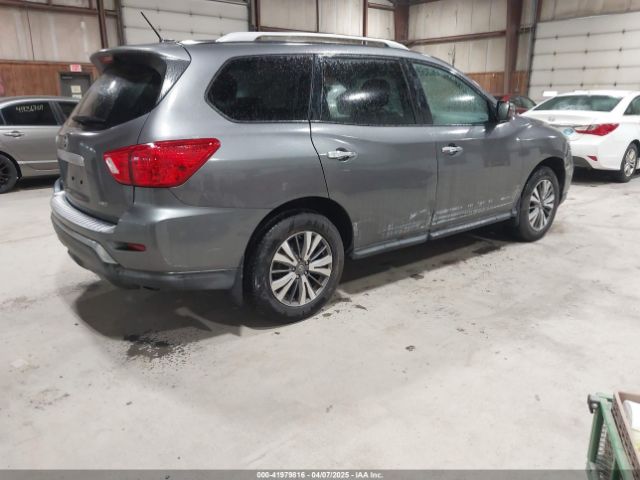 5N1DR2MM2HC622055 Nissan Pathfinder S